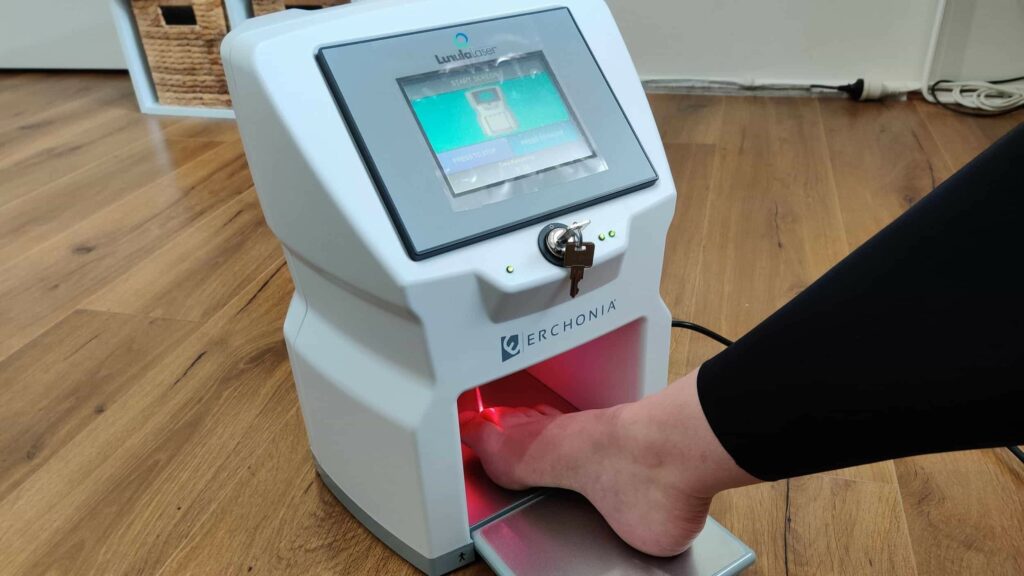 Cold laser for fungal nails